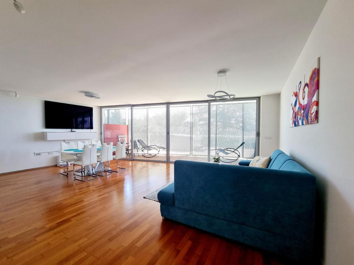 Vip Apartment Порторож Экстерьер фото