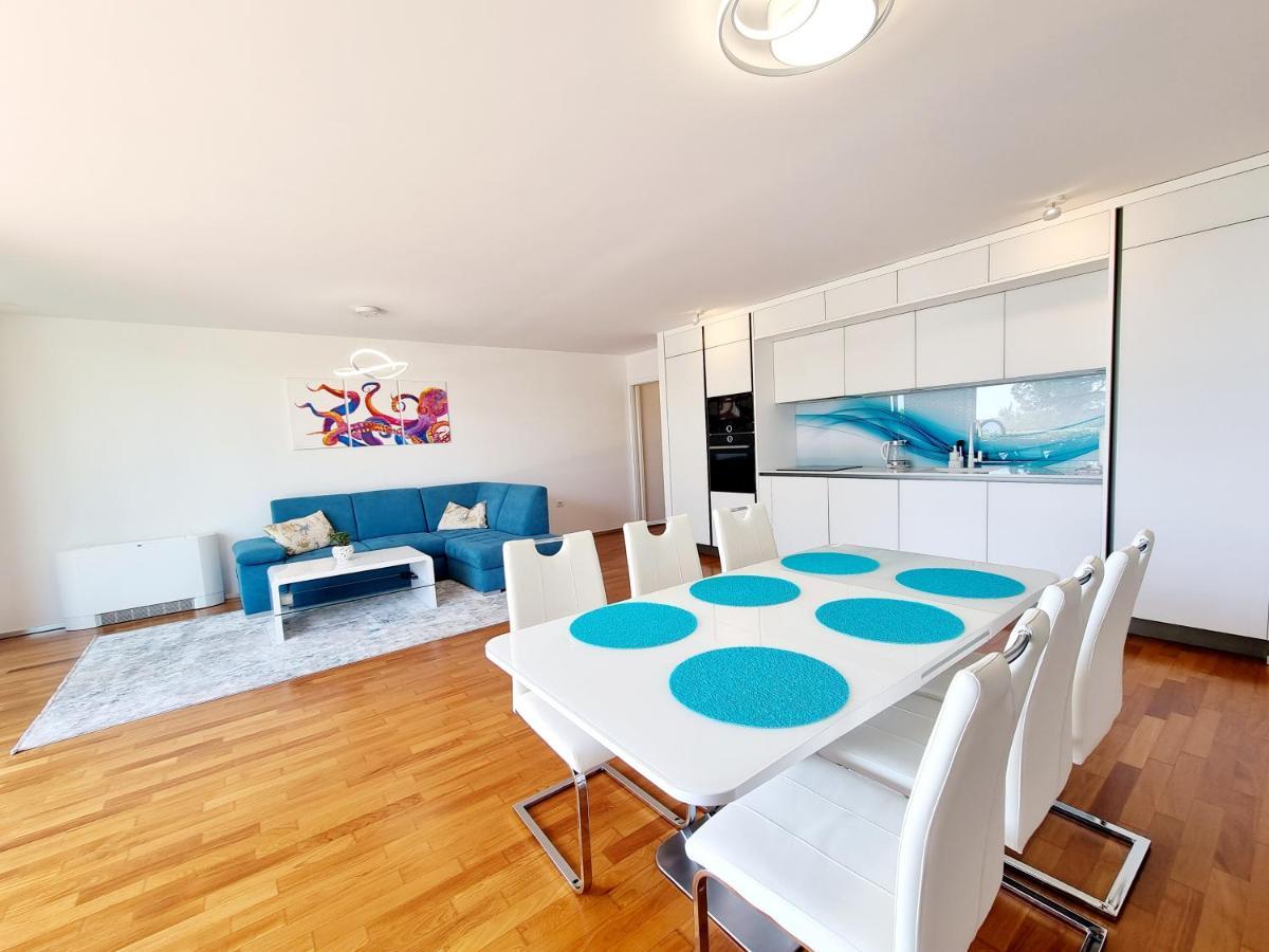 Vip Apartment Порторож Экстерьер фото
